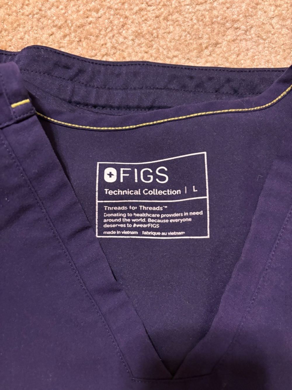Figs Purple Scrub Set - Picture 4 of 5